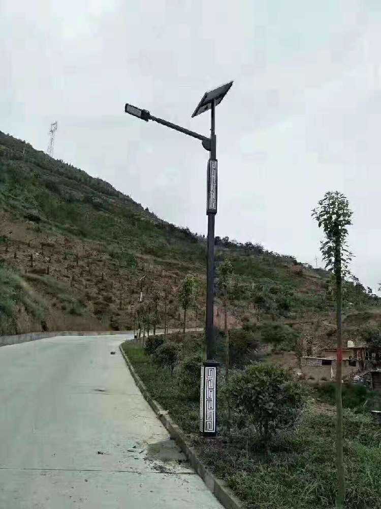 桑日县仿古太阳能路灯